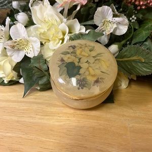 Vintage alabaster trinket pot
